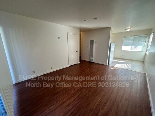 Foto del edificio - 738 Slater St