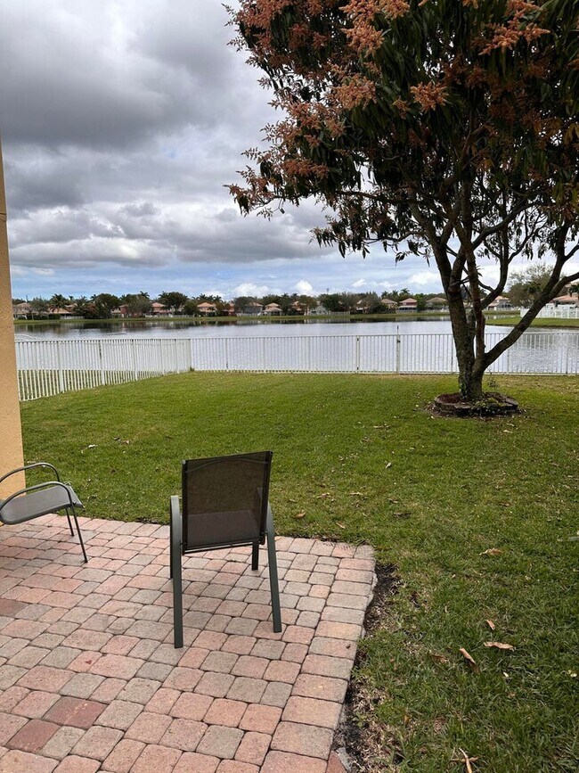 Building Photo - 3272 Bollard Rd
