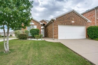 Building Photo - 12852 Old MacGregor Ln