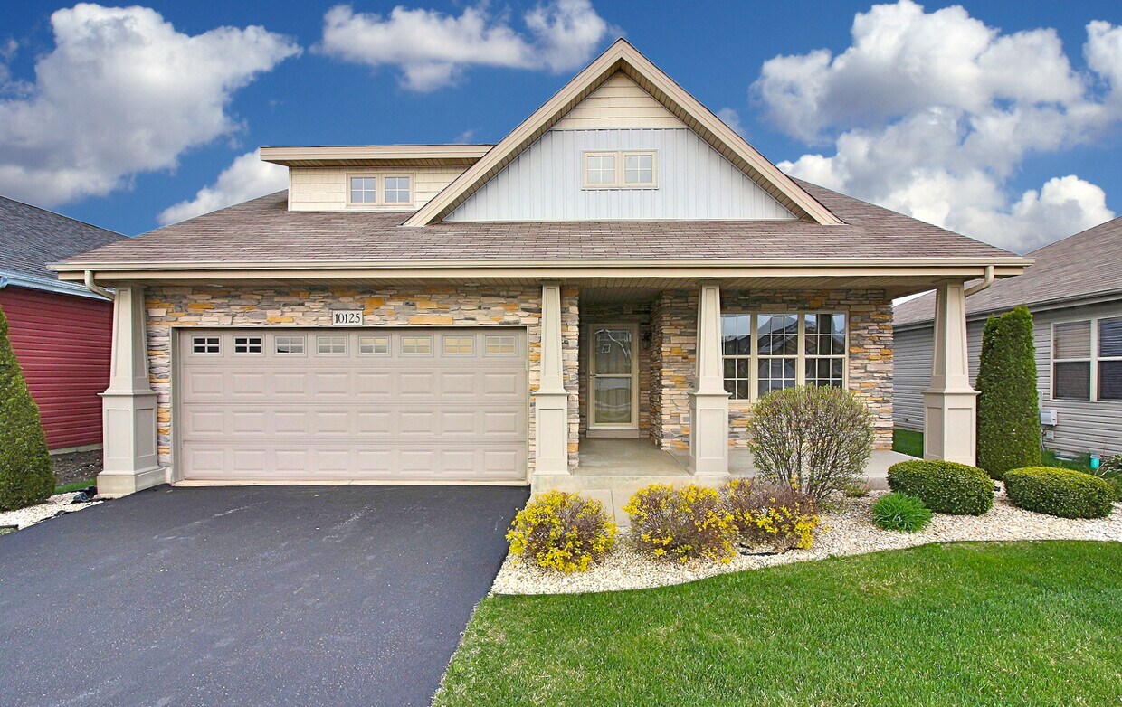 10125 Privet Drive, Crown Point, IN 46307 House Rental in Crown Point