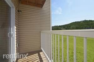 Primary Photo - 245 Memorial Dr