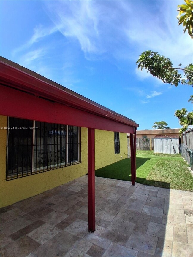 Foto del edificio - 20769 NW 41st Ave
