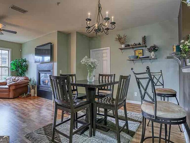 Foto del edificio - 4805 W Village Way