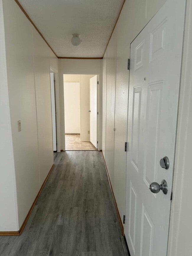 Building Photo - 24455 Needham Rd