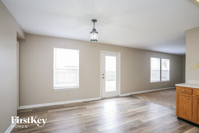 Foto del edificio - 9127 Stones Bluff Ln