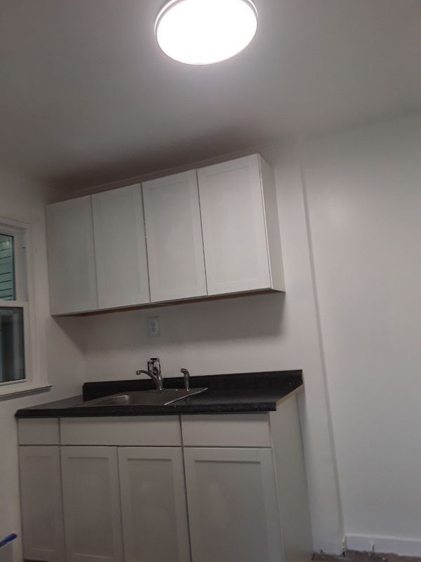 Foto del edificio - 4503 Raleigh Rd