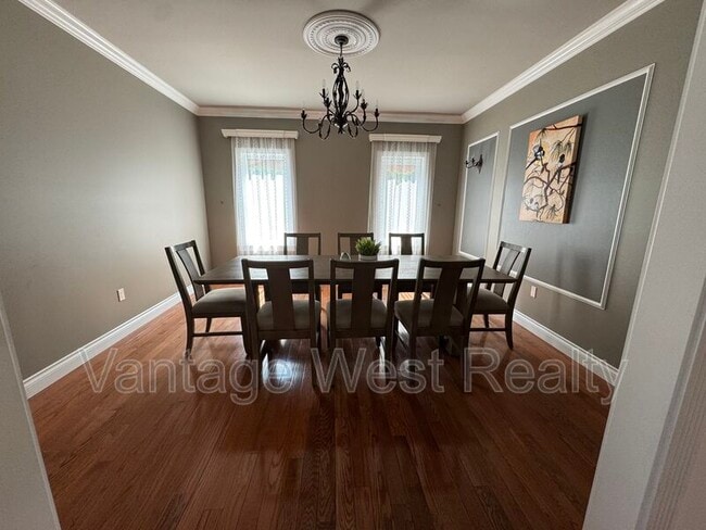 Building Photo - 1556 Pritchard Dr