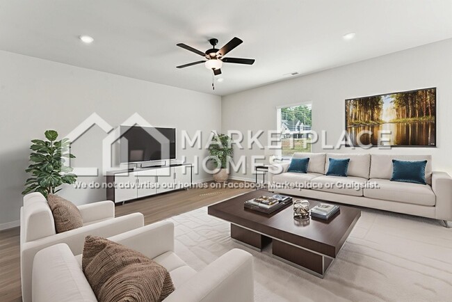 Building Photo - 3402 Saddlebred Dr