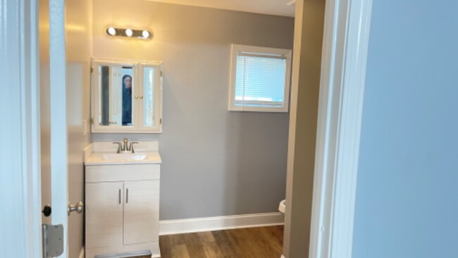 Foto del edificio - 36 Selma Dr