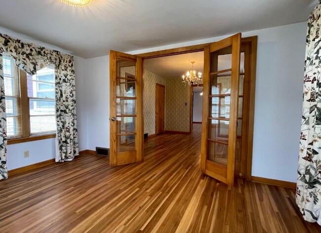 Foto del edificio - 1541 N Pleasant View