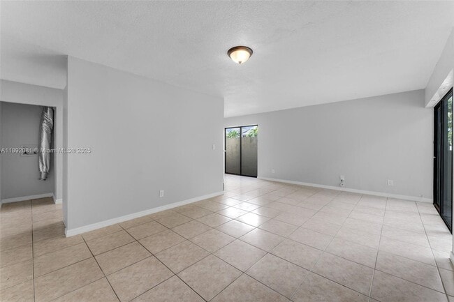 Foto del edificio - 15805 SW 91st Ct