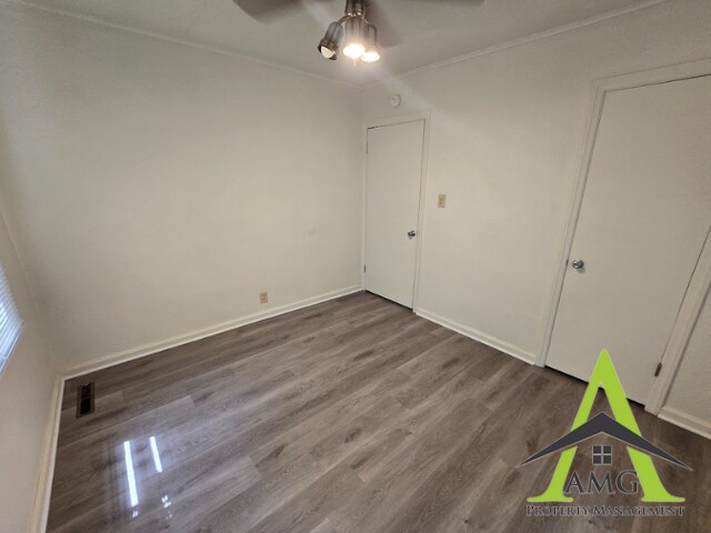 Foto del edificio - 4213 E Pleasant Run Pkwy S Dr