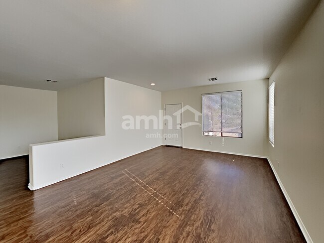 Building Photo - 10253 E Jerome Avenue