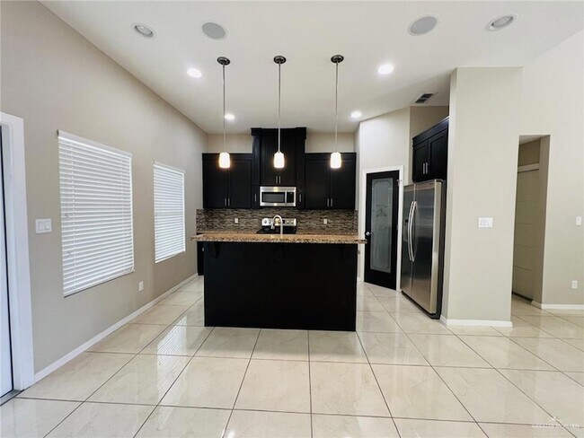 Foto del edificio - 2709 Seton St