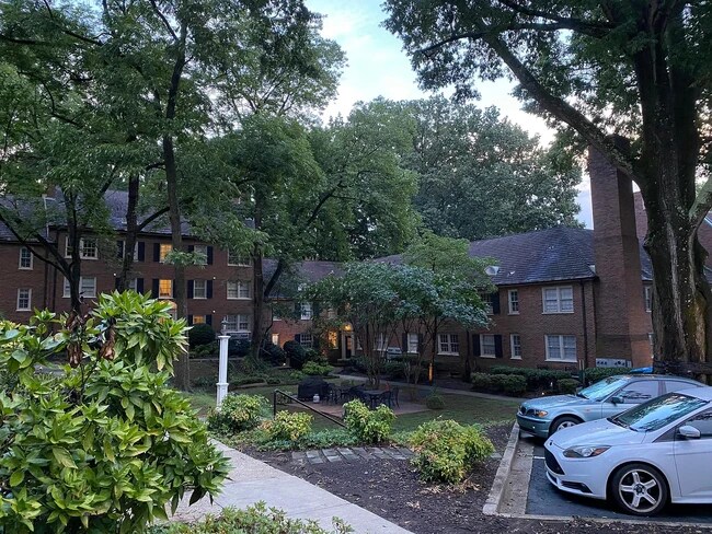 grounds have multiple courtyards for picnics, pets to play, grilling, etc. - 108 Colville Rd