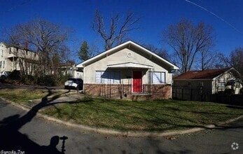 Building Photo - 227 Barker St