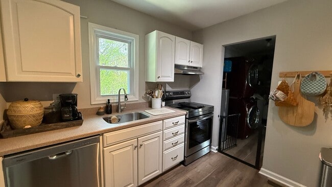 Foto del edificio - Three Bedroom Rambler in Spotsylvania