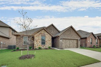 Building Photo - 6113 Brunswick Dr