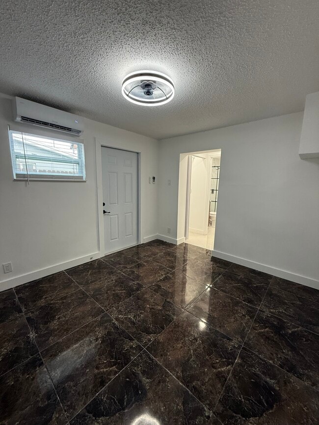 Building Photo - 2311 N 70th Ter