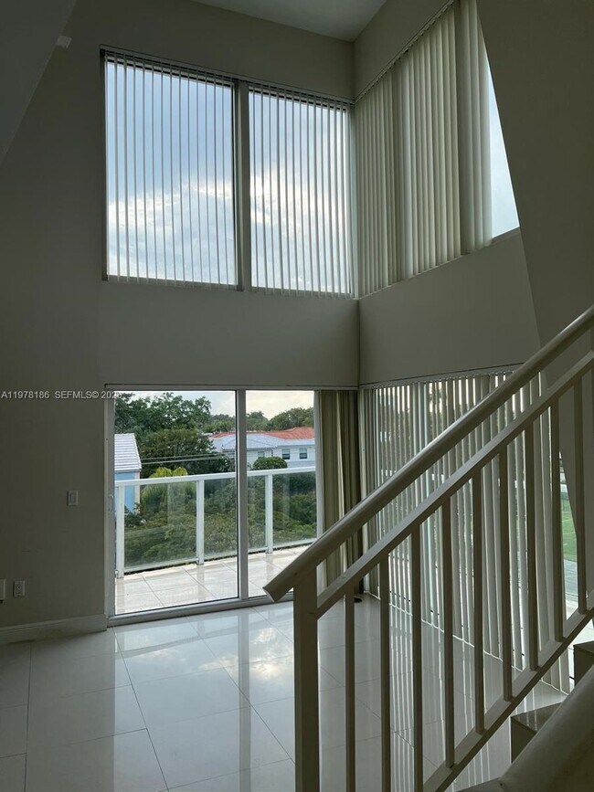 Foto del edificio - 1650 Brickell Ave