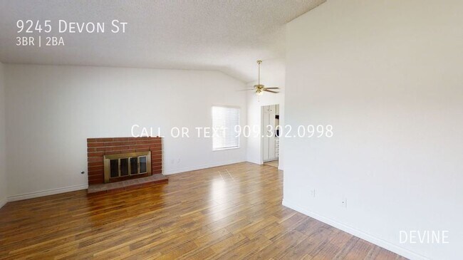 Building Photo - 9245 Devon St