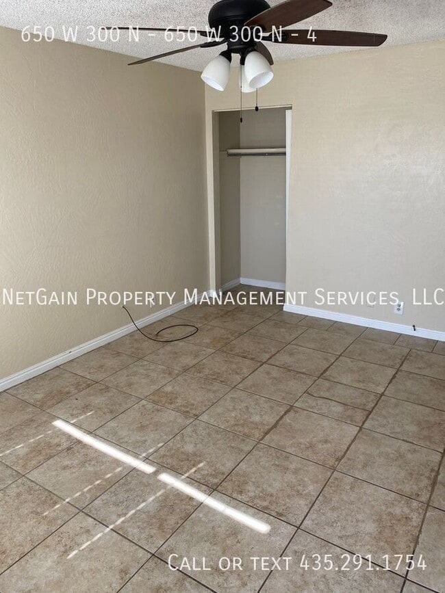 Building Photo - 650 W 300 N St