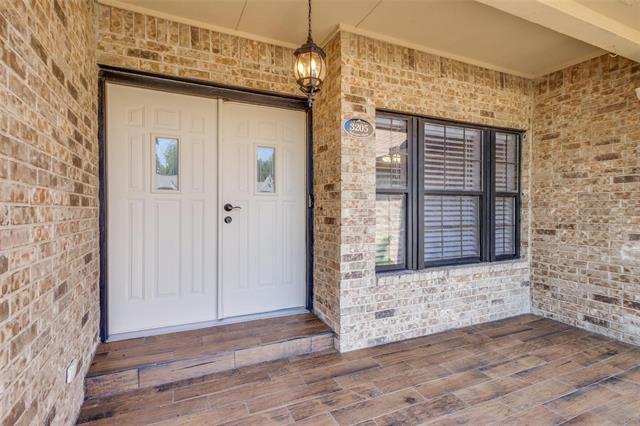 Building Photo - 3205 Fairview Dr