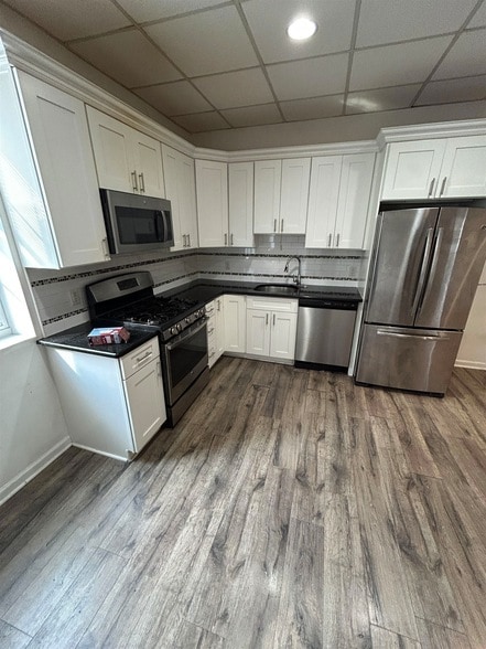 Photo - 61 Kansas St Apartment