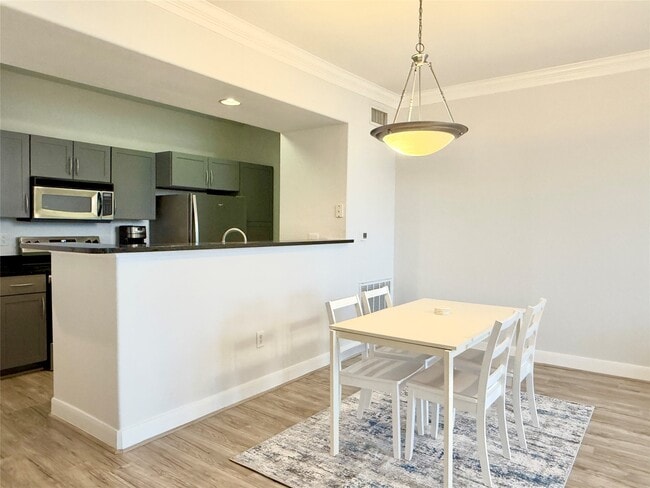 Building Photo - 2299 Lone Star Dr