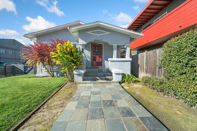 Front - 5751 Adeline St