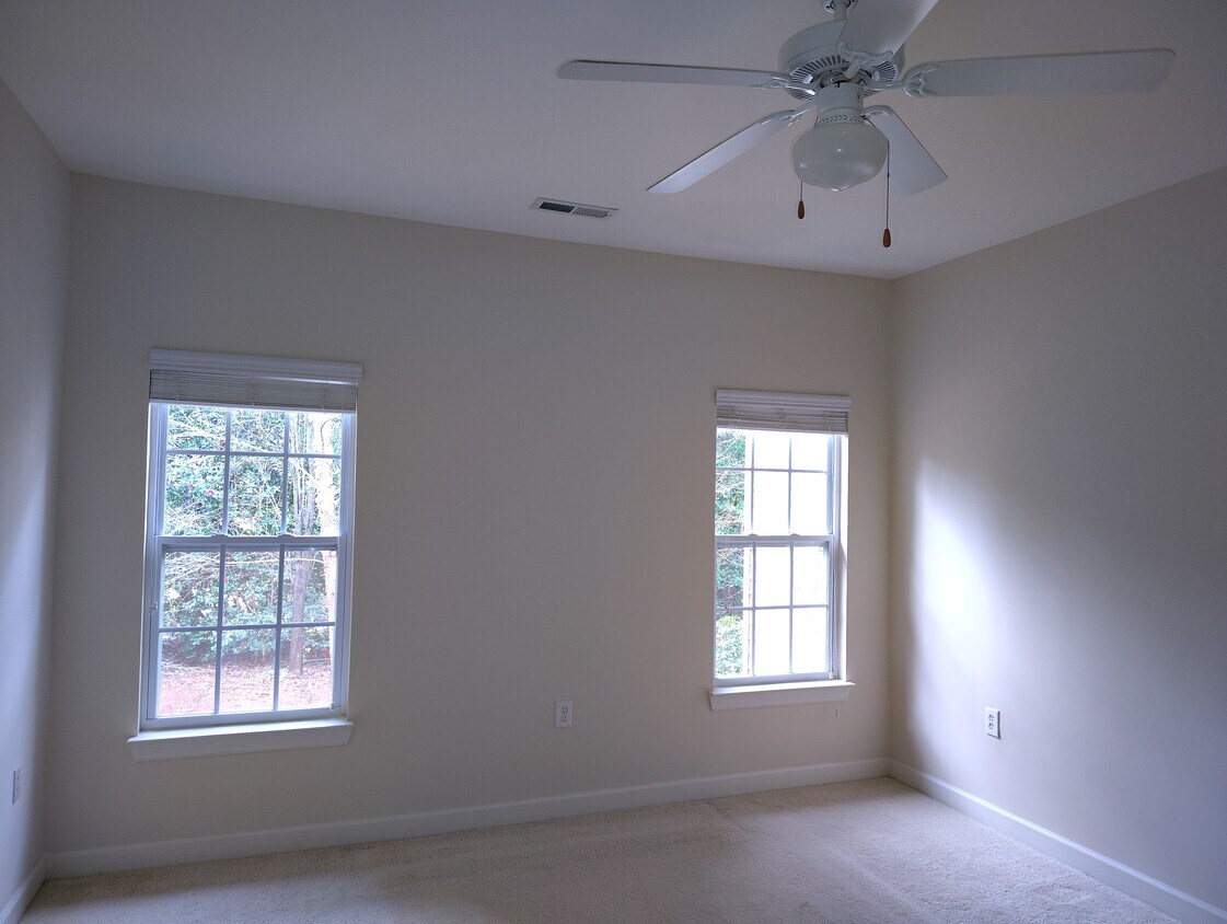 Foto principal - 6102 Morgan Ashley Dr