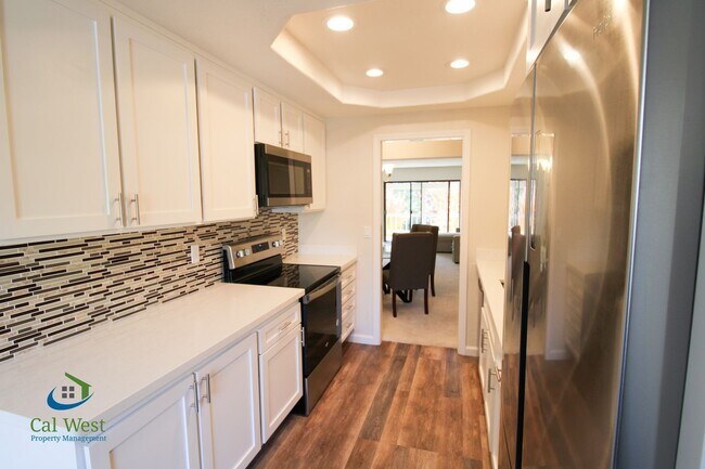 Foto del edificio - $2950 - Quiet and Private 2br / 2ba Condo in The Villages of San Jose, a 55+ Retirement Resort Co...