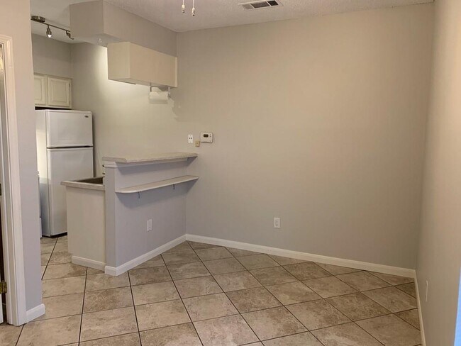 Building Photo - 2714 Nueces St