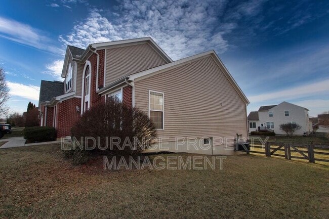 Building Photo - 6017 Kensington Trail