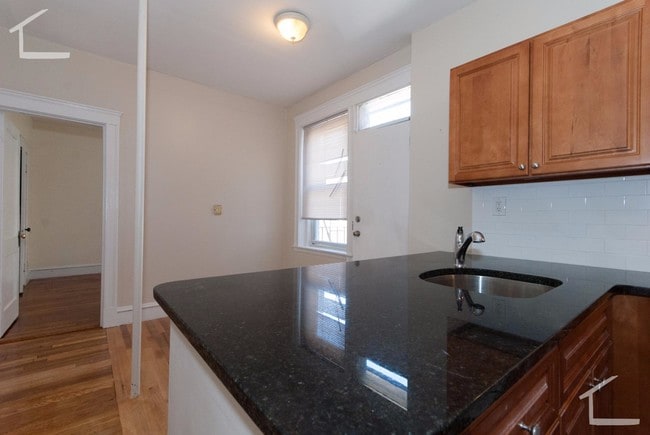 Foto del edificio - 318 Summit Ave