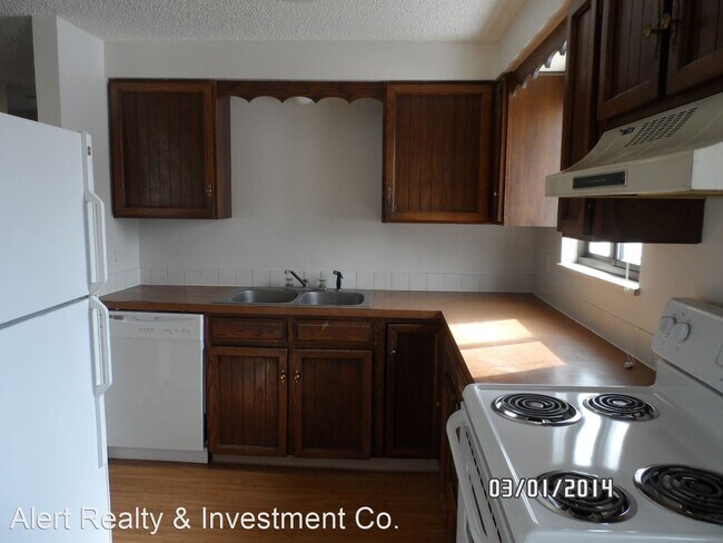 Foto del edificio - 1611 Warren Ave