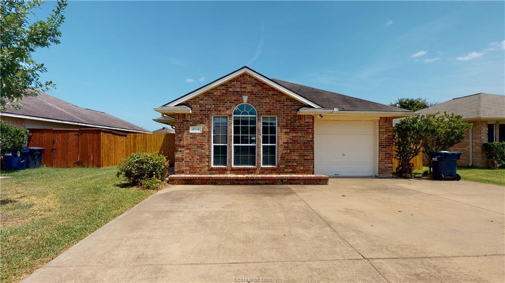 Foto principal - 914 Bougainvillea St