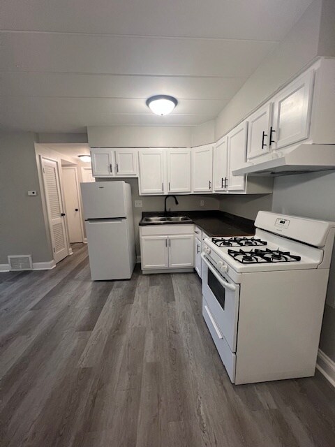 Foto del edificio - 5927 Juniper Ave