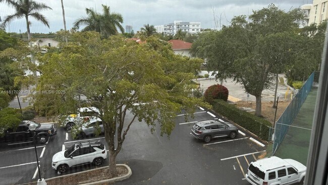 Foto del edificio - 16546 NE 26th Ave