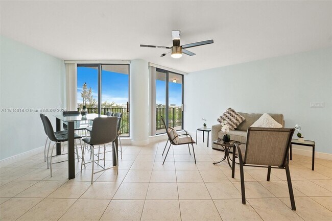 Foto del edificio - 300 Three Islands Boulevard