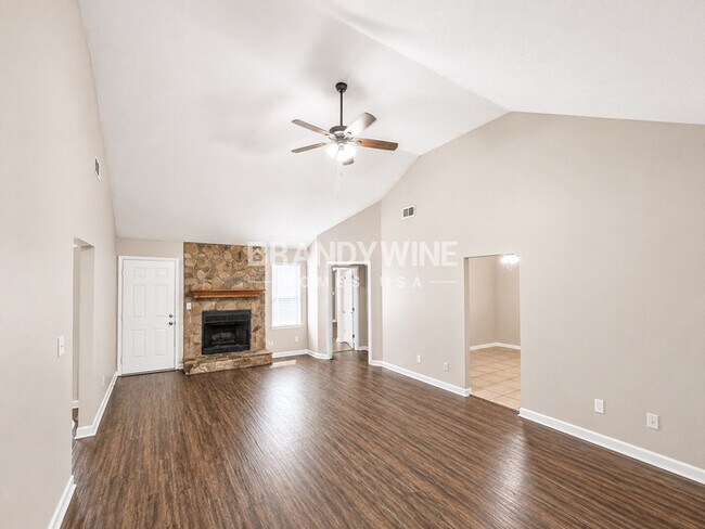 Foto del edificio - 7626 Didwell Ct