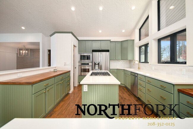 Foto del edificio - Exceptional Boise West Bench Home