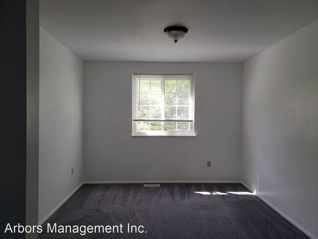 Building Photo - 4 br, 2.5 bath House - 45 CROSSWINDS DR