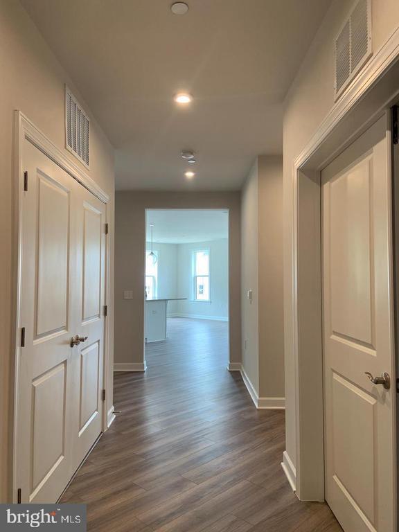 Foto del edificio - 3925 Fair Ridge Dr