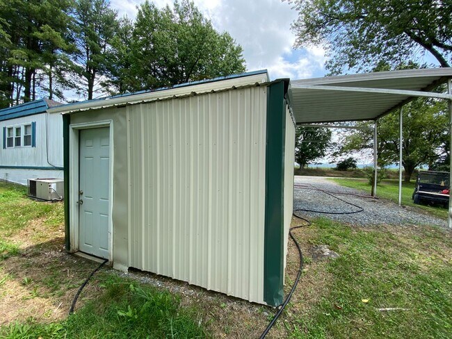 Building Photo - Mobile Home