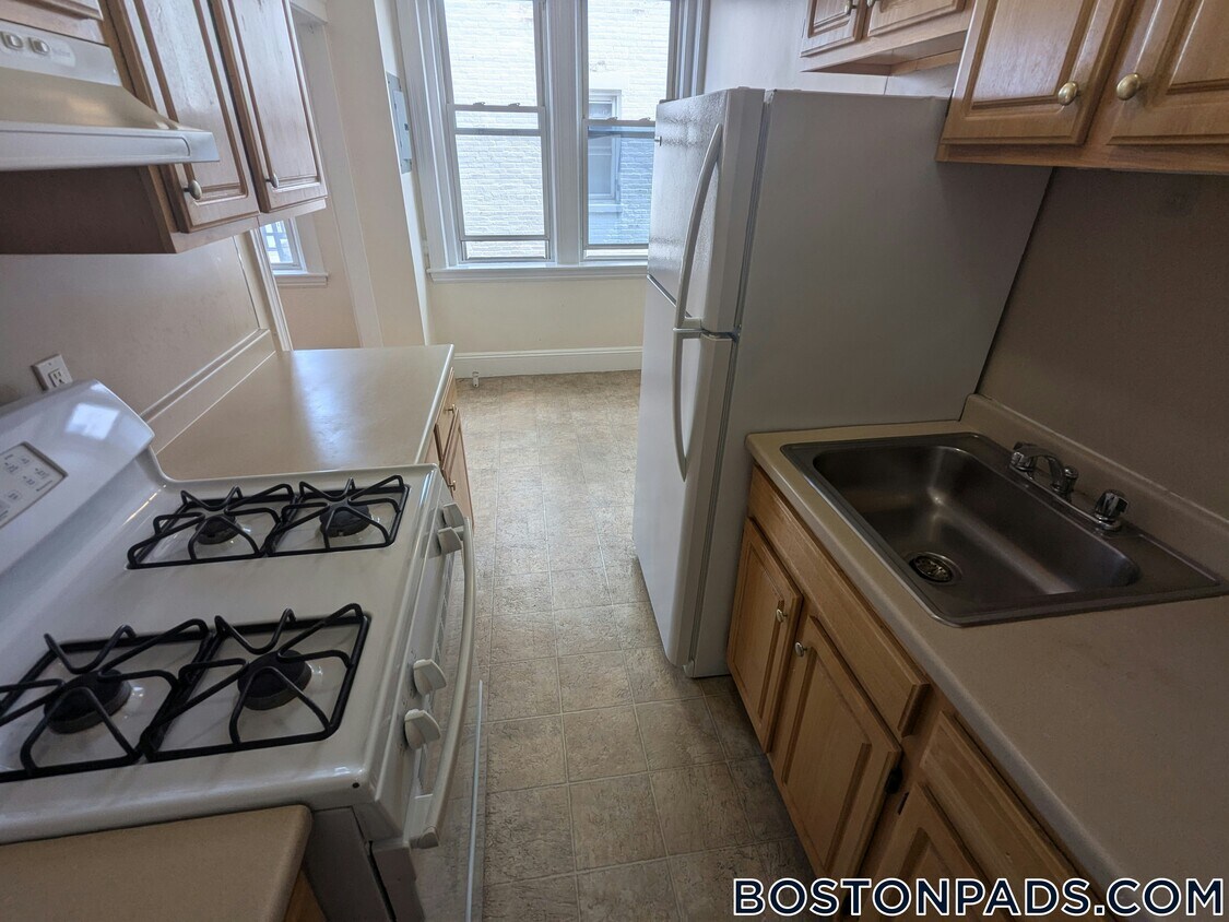 Primary Photo - 131 Washington St