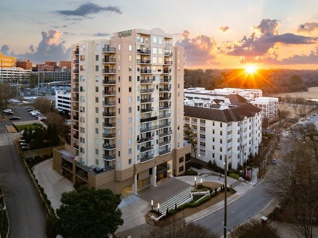 Building Photo - Wesley Townsend Apartments at Buckhead