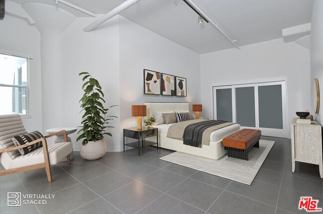 Foto del edificio - 939 S Broadway