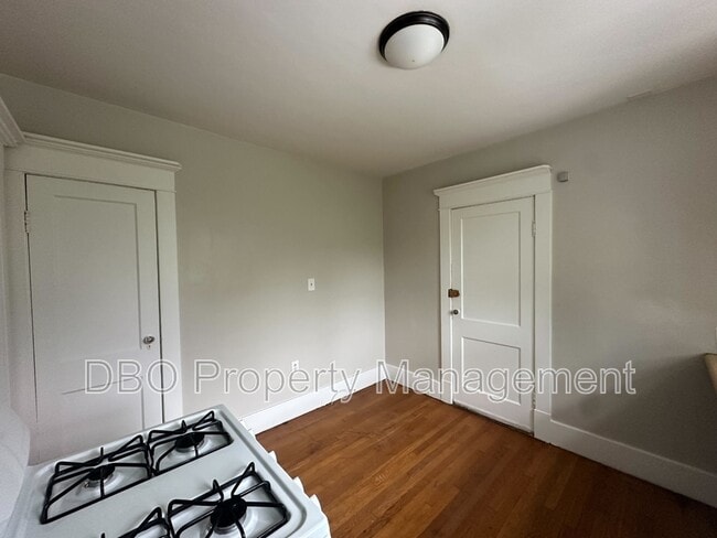 Building Photo - 28 Gardner Terrace