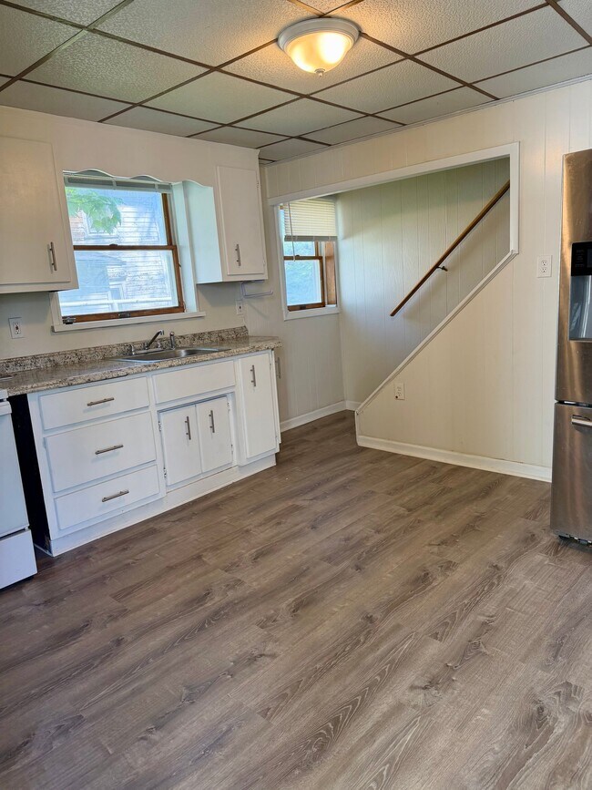 Foto del edificio - 400-402-402 Clarkson Ave